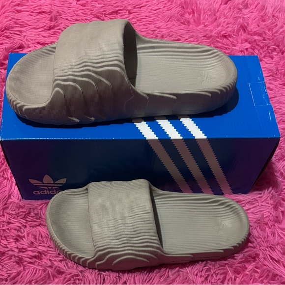 adidas Shoes - Adidas Adilette 22 Slides